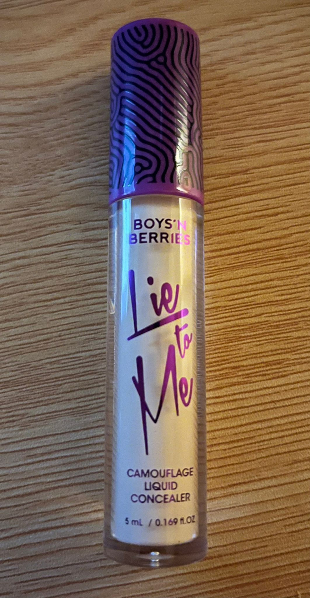 Poza produs Corector Boys`n Berries Lie to Me Camouflage Liquid Concealer