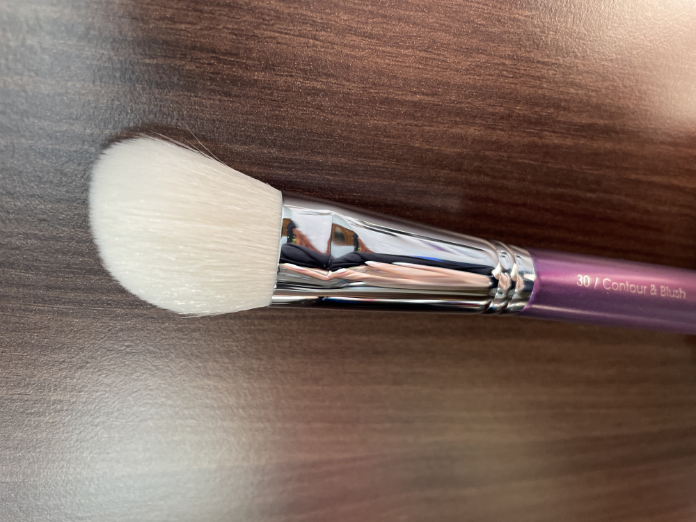 Poza reala Pensula Profesionala Machiaj Boys`n Berries Contour & Blush