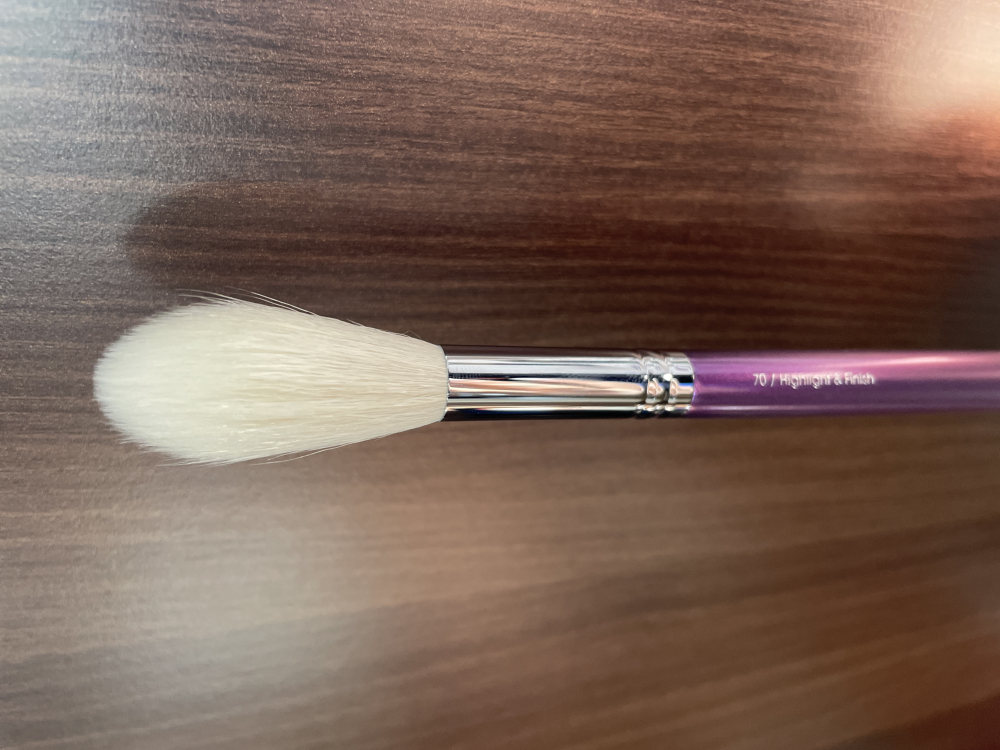 Poza reala Pensula Profesionala Machiaj Boys`n Berries Highlight & Finish