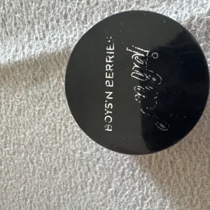 Poza reala Baza de Machiaj Ultra-Hidratanta cu Acid Hialuronic Boys`n Berries Jell Ya! Primer
