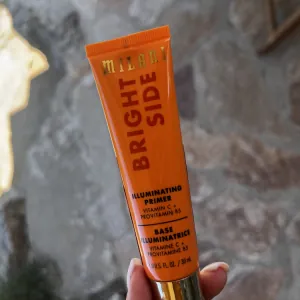 Poza reala Baza de Machiaj Milani Bright Side Face Primer Brightening & Illuminating