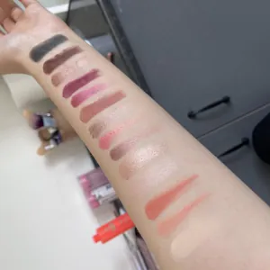 Poza reala Paleta farduri Boys`n Berries 14K Pro Eyeshadow Palette Save The Date