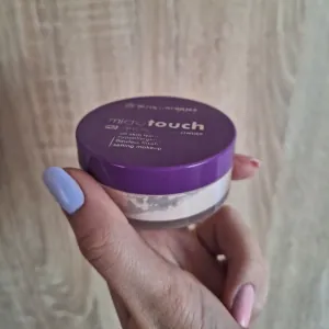 Poza reala Pudra Pulbere Boys`n Berries MicroTouch Perfecting Loose Powder