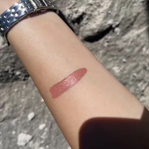 Poza reala Ruj Lichid Milani Stay Put Longwear Lipstick Glow Up