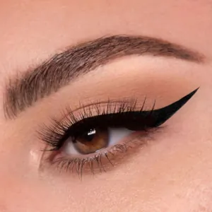 Contur Ochi theBalm Schwing! Liquid Eyeliner Black