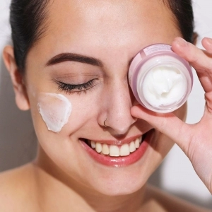 Crema Hranitoare de Noapte theBalm To The Rescue Sleep Tight Night Cream