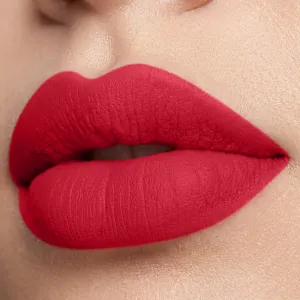 Ruj Milani Color Statement Lipstick Matte Kiss