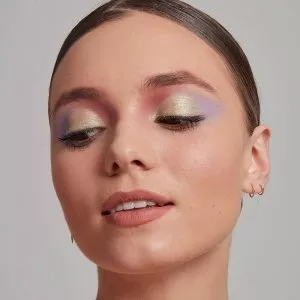 Paleta de Farduri NYX Professional Makeup Ultimate Utopia Shadow Palette