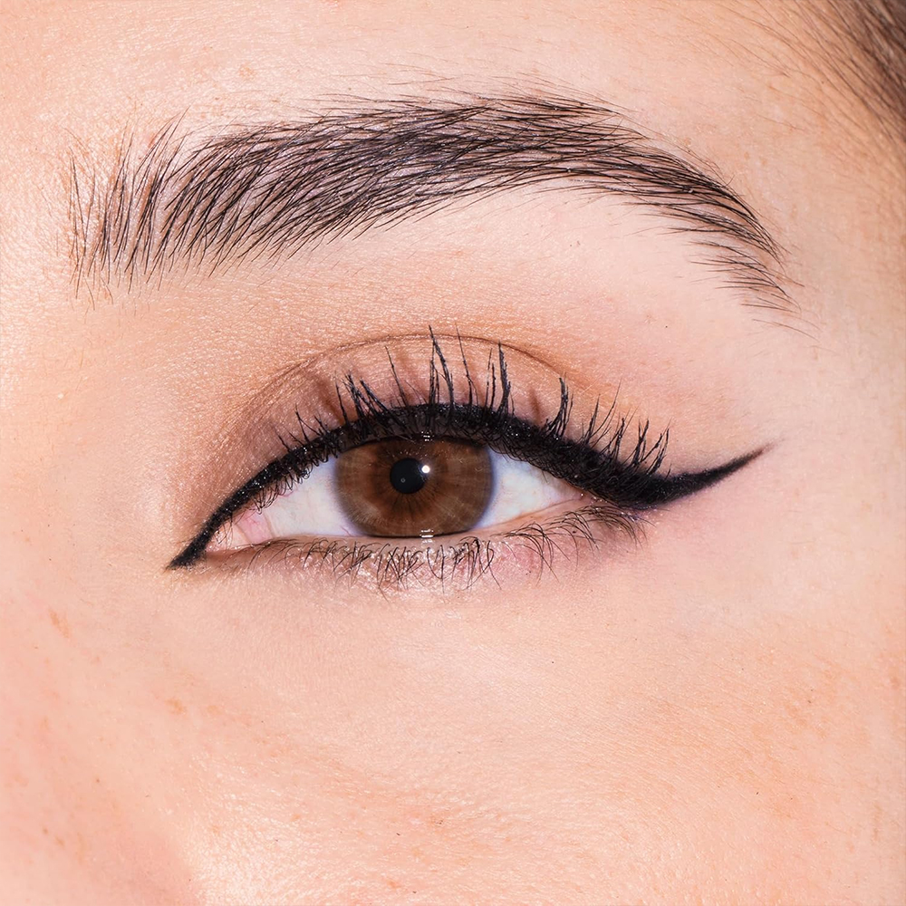 Contur Lichid Ochi Milani Stay Put Infinite Liner