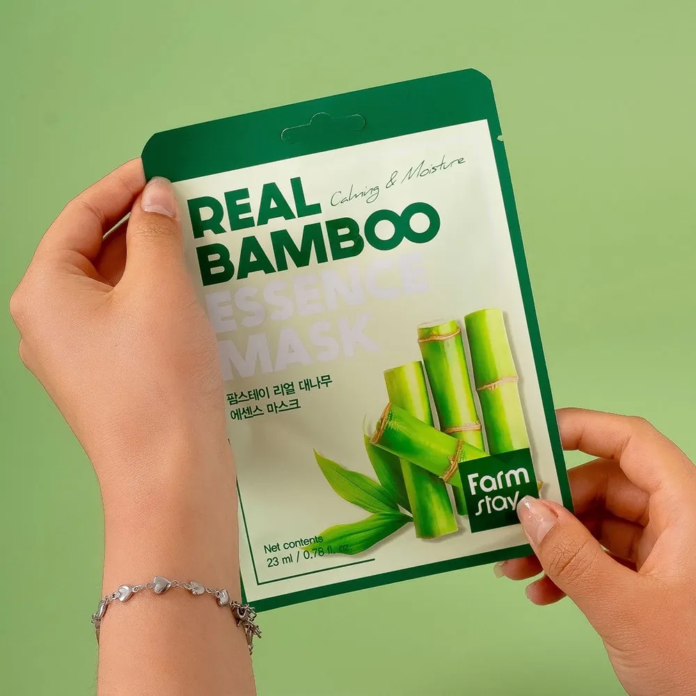 Masca Hidratanta cu Extract de Bambus Farmstay Essence Mask