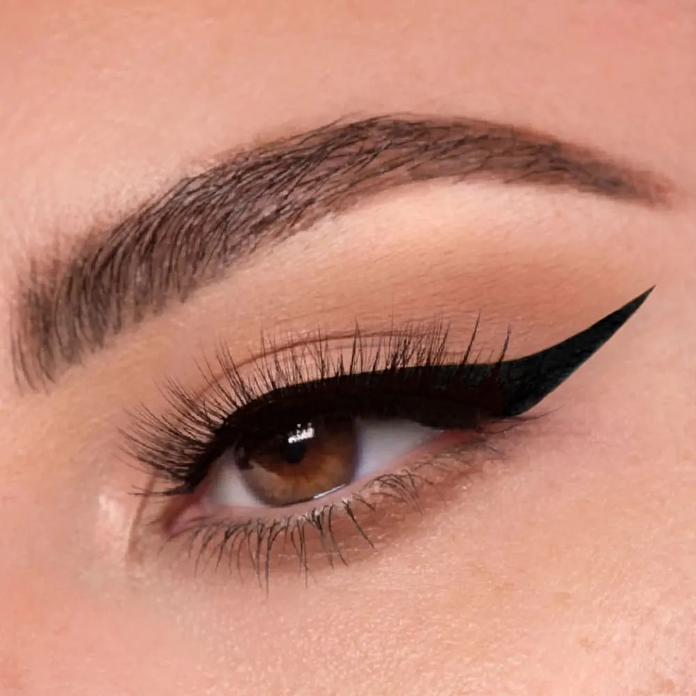 Contur Ochi theBalm Schwing! Liquid Eyeliner Black