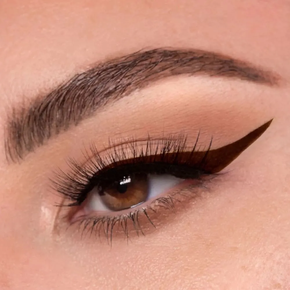 Contur Ochi theBalm Schwing! Liquid Eyeliner Brown