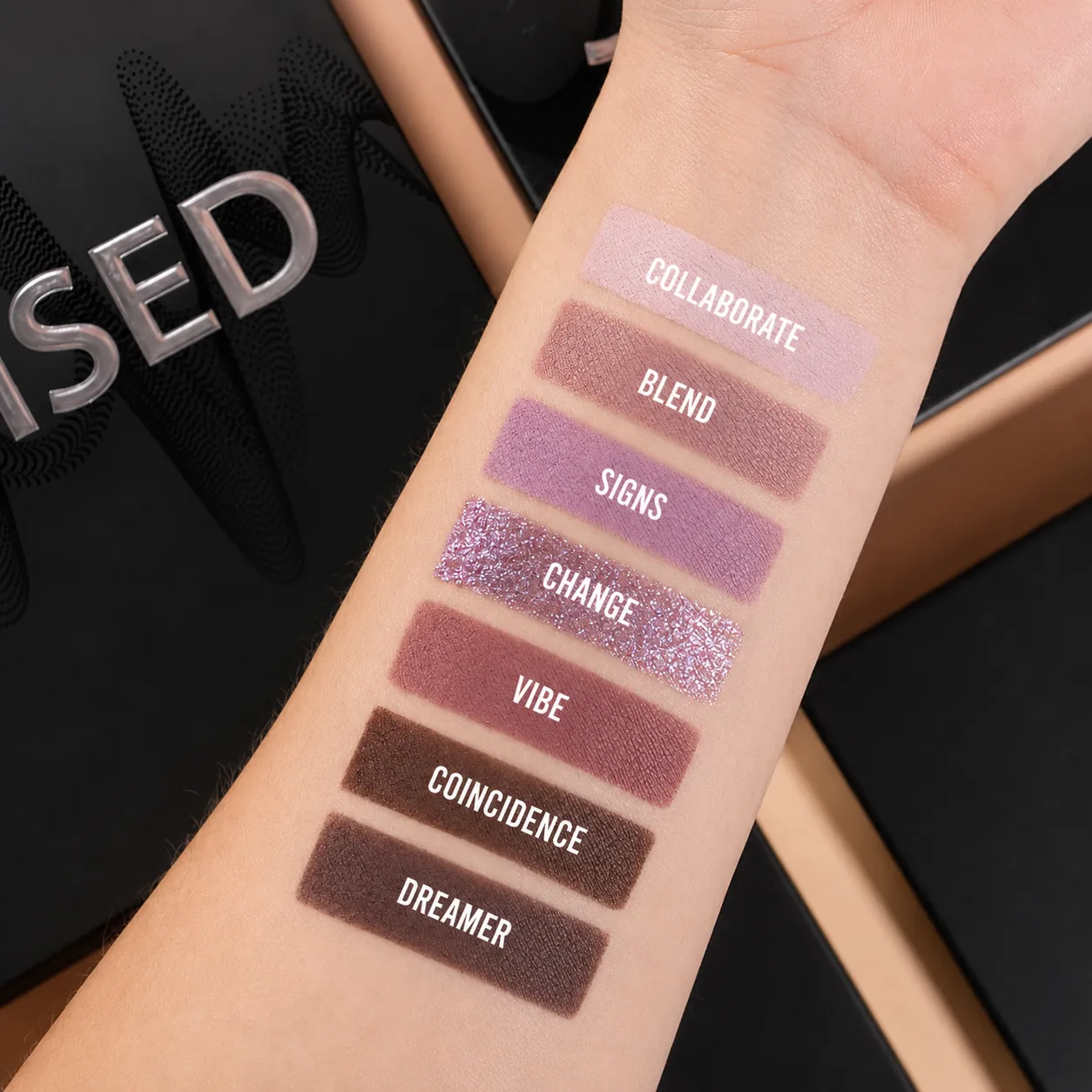 Paletă de farduri pentru ochi BPERFECT Synchronised Eyeshadow Palette