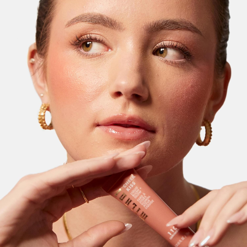 Fard Lichid de Obraz Milani Cheek Kiss Blush Glow 110 Luminoso