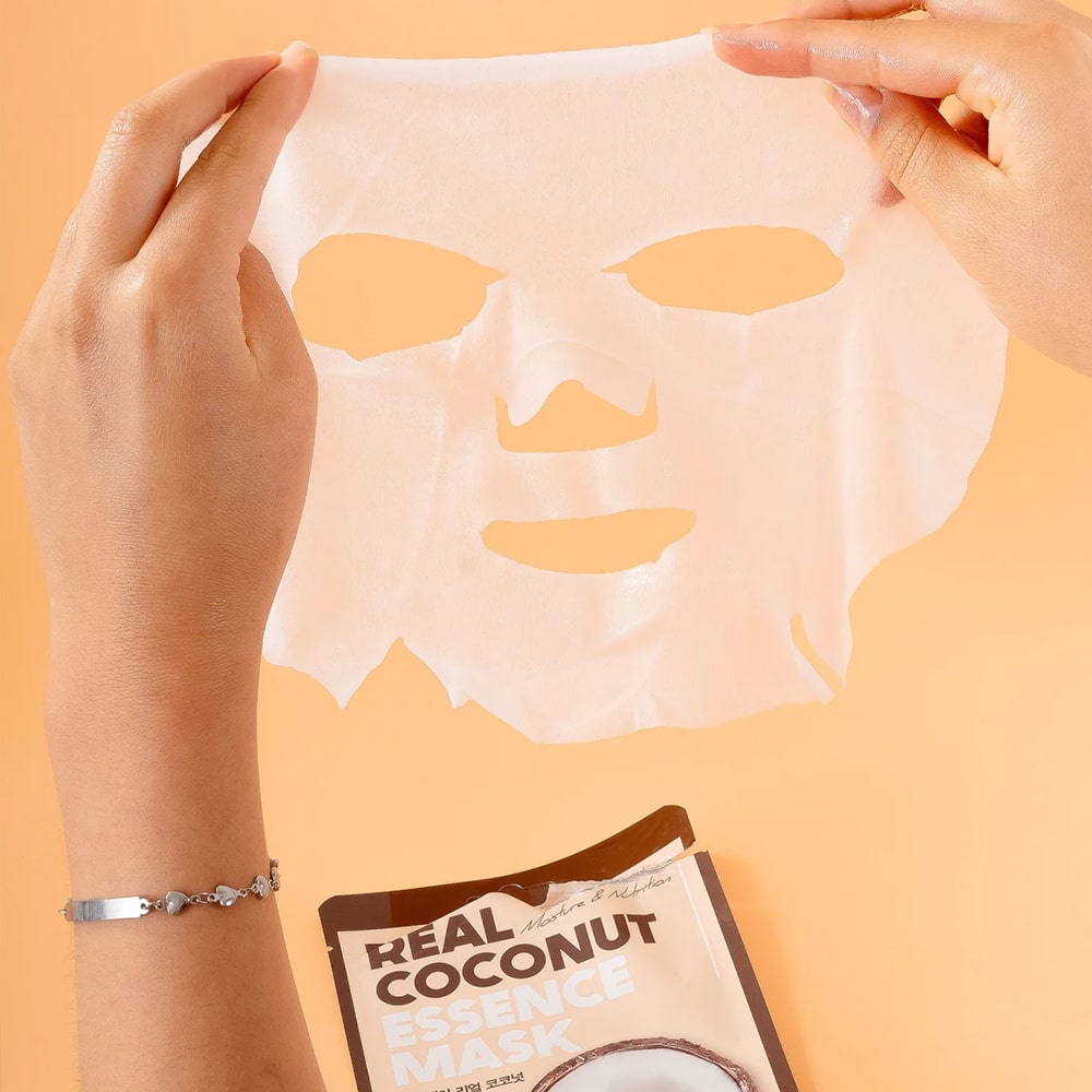 Masca Hidratanta cu Cocos Farmstay Essence Mask