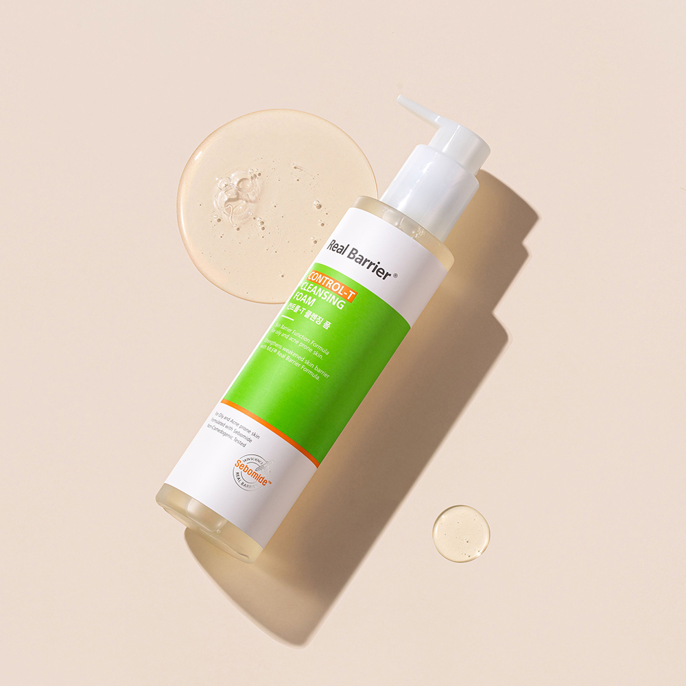 Gel de curatare ten gras Real Barrier Control-T Cleansing Foam 190 ml