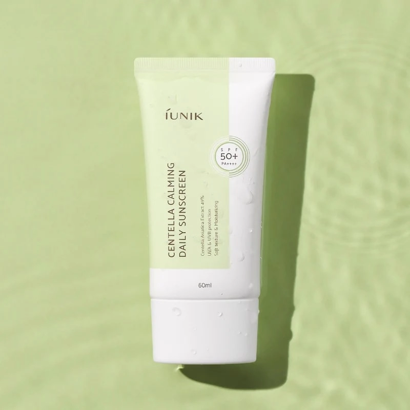 Crema cu Protectie Solara Iunik Centella Calming Daily Sunscreen SPF 50+ PA++++