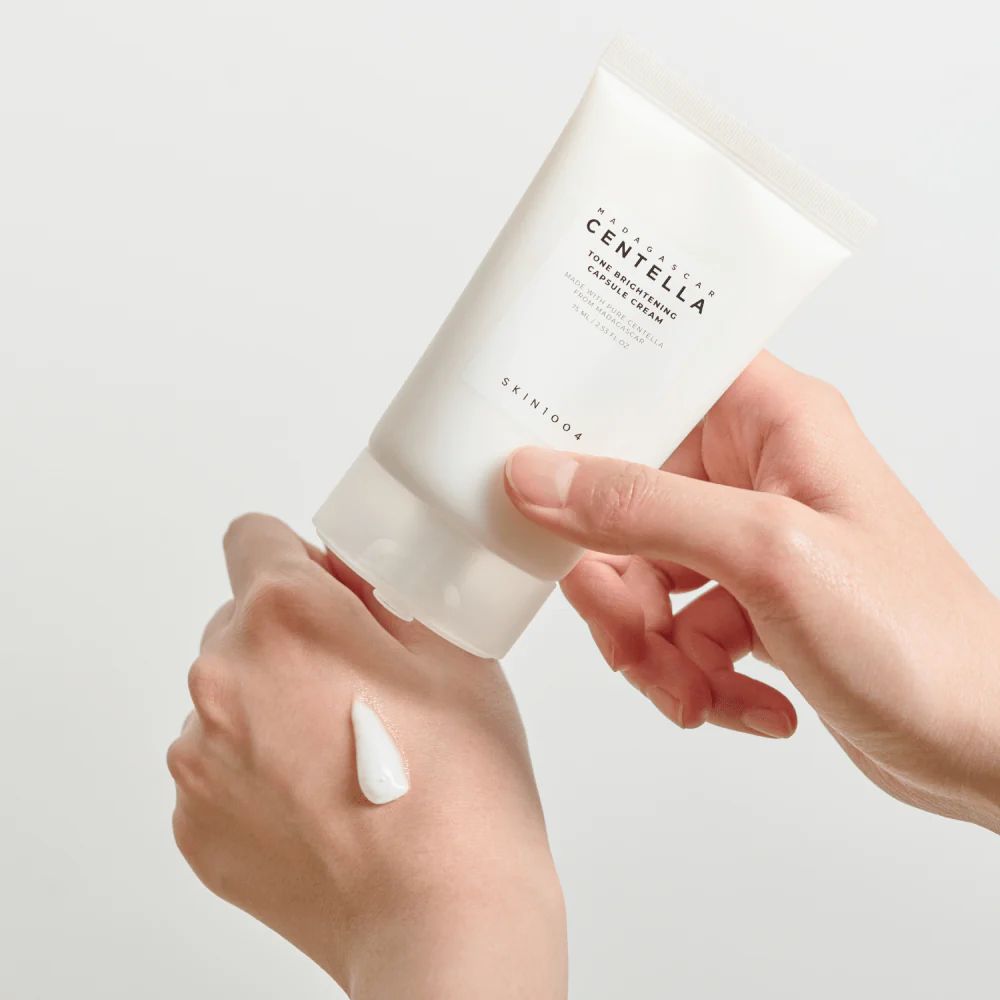 Crema Iluminatoare SKIN1004 Madagascar Centella Tone Brightening Capsule Cream