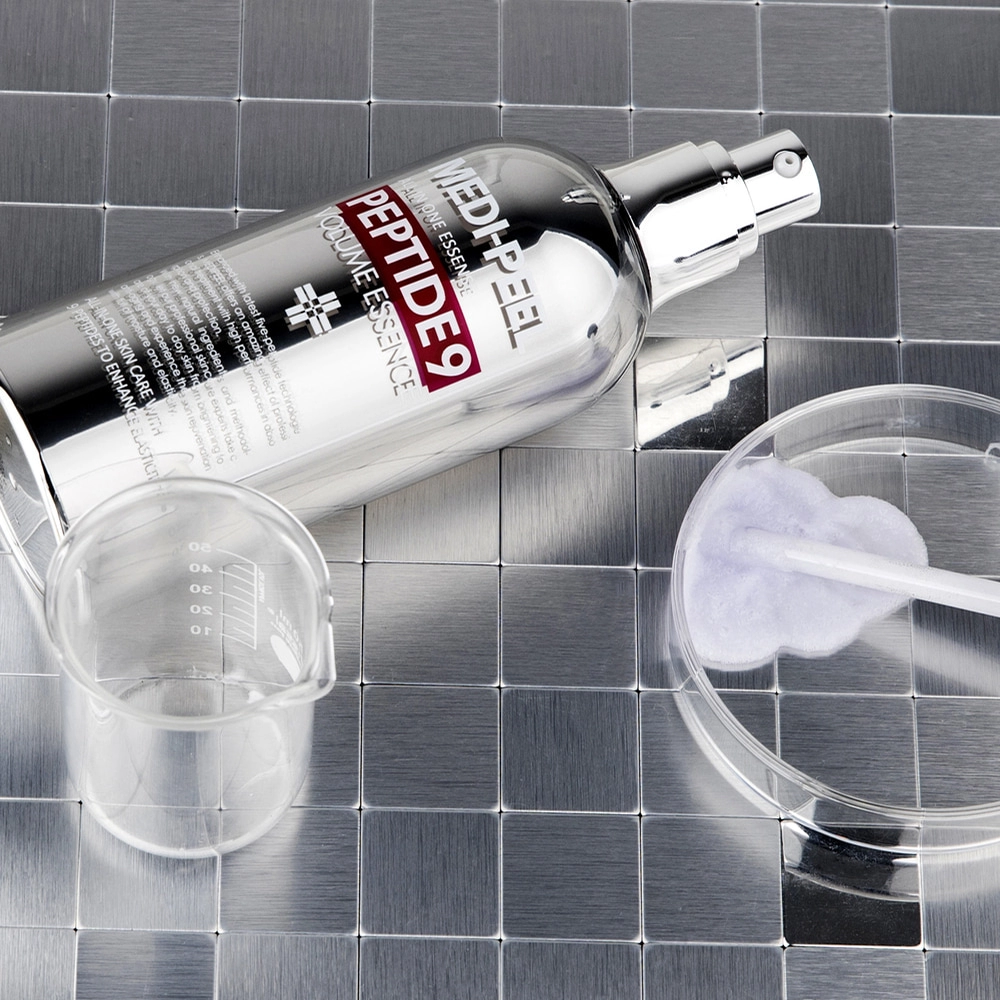 Esenta pentru elasticitate Medi-Peel Peptide 9 Volume Essence