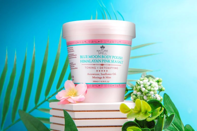 Exfoliant pentru Corp Nature Spell Himalayan Pink Salt Body Scrub