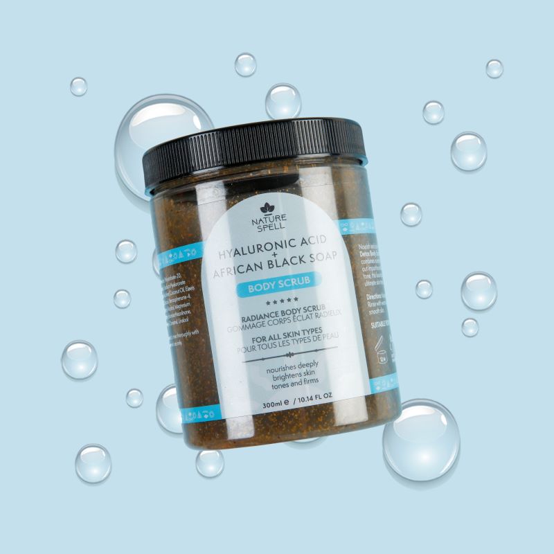 Exfoliant pentru Corp Nature Spell Hyaluronic & Black Soap Body Scrub