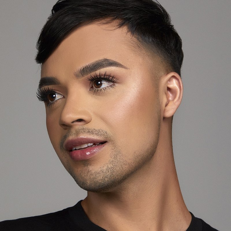 Fond de Ten NYX Professional Makeup Can`t Stop Won`t Stop Foundation Buff