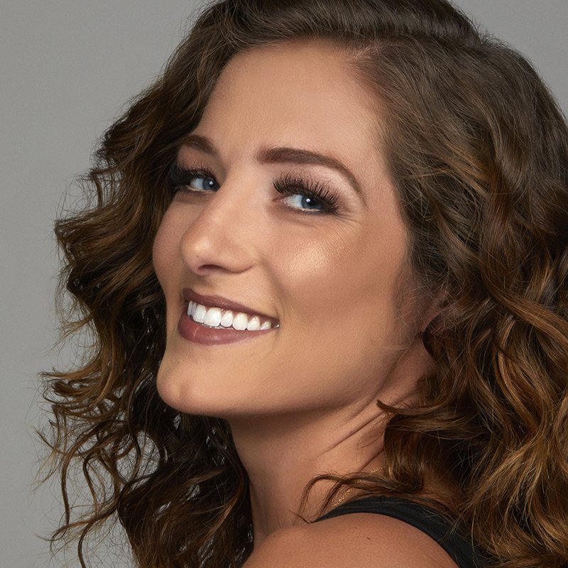 Fond de Ten NYX Professional Makeup Can`t Stop Won`t Stop Foundation Neutral Buff