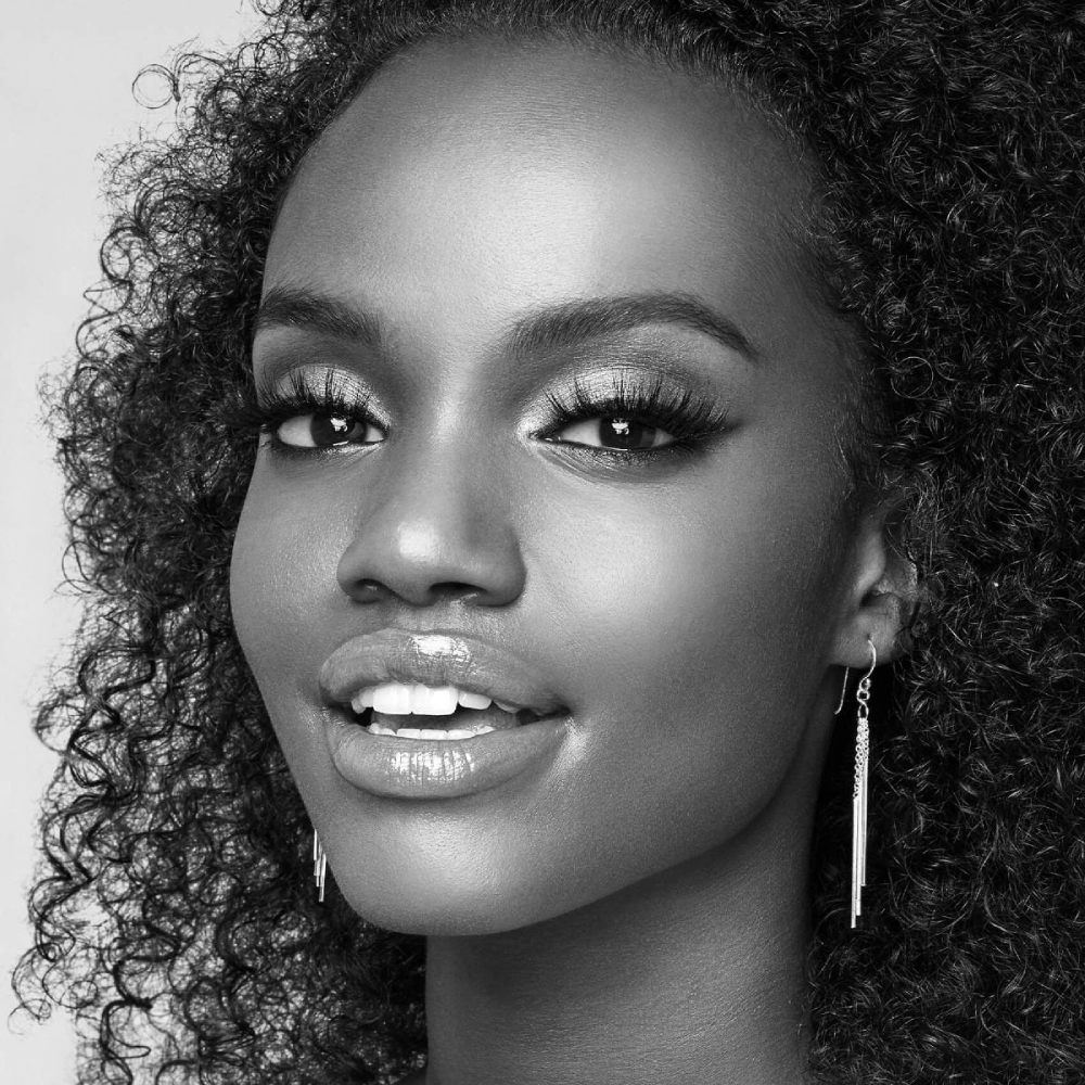 Gene False KissUSA Lash Couture Matte Black Matte Sheer