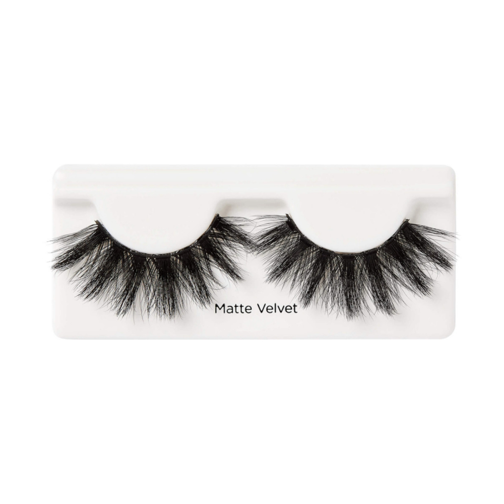 Gene False KissUSA Lash Couture Matte Black Matte Velvet