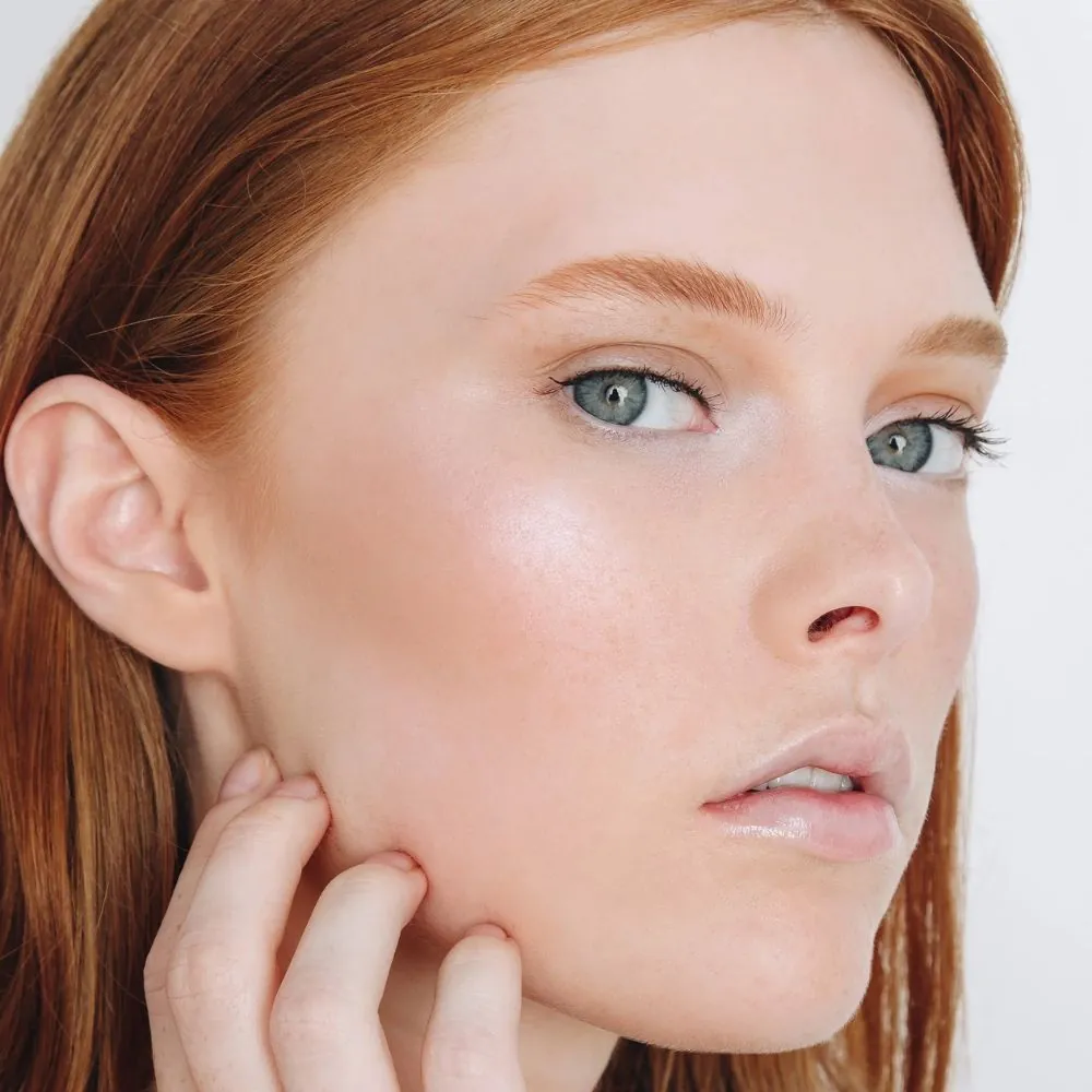 Iluminator theBalm Cindy - Lou Manizer