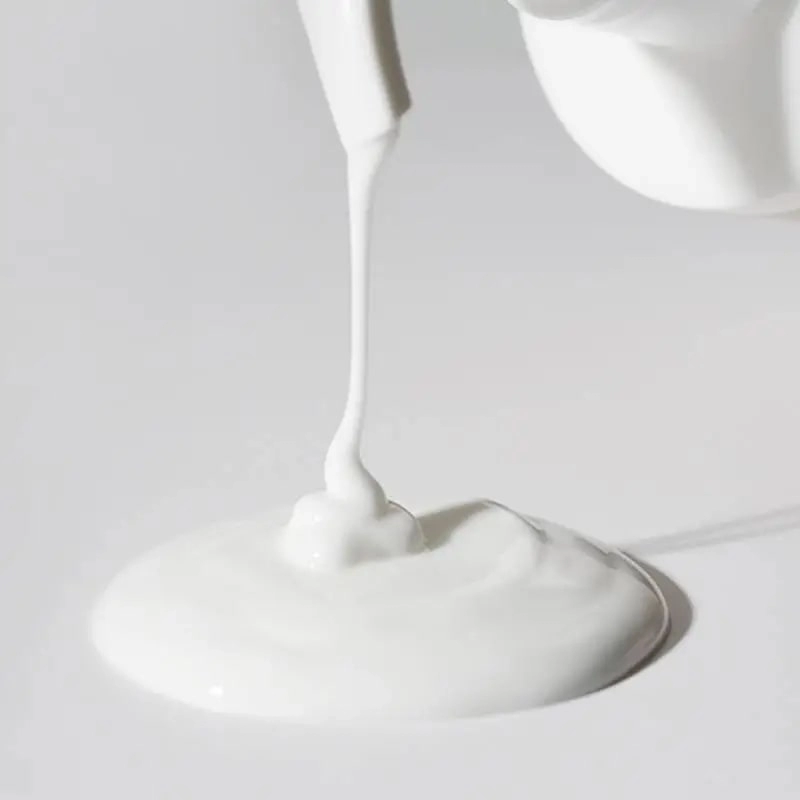Lapte Demachiant ISNTREE Yam Root Vegan Milk Cleanser