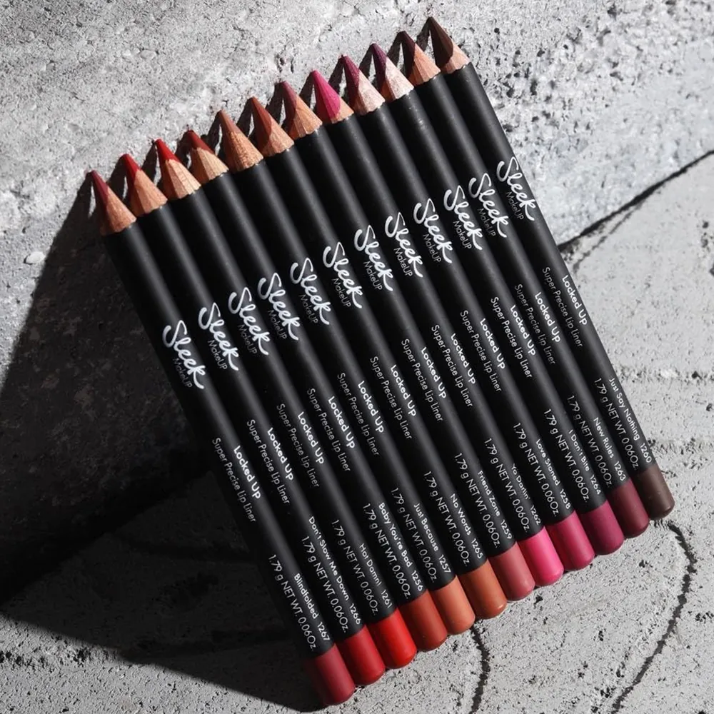 Creion buze Sleek MakeUP Locked Up Super Precise Lip Liner Friend Zone