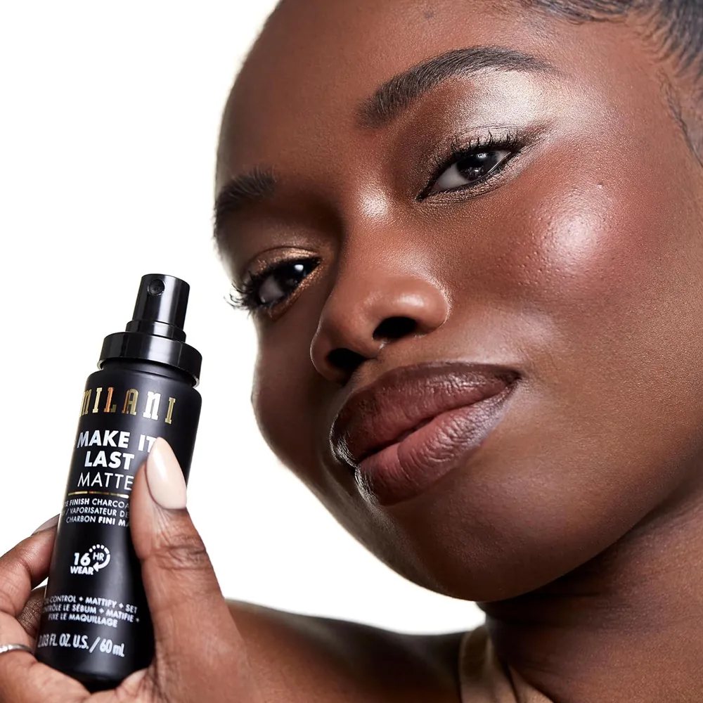 Spray Fixare Milani Make It Last Matte Charcoal Setting Spray