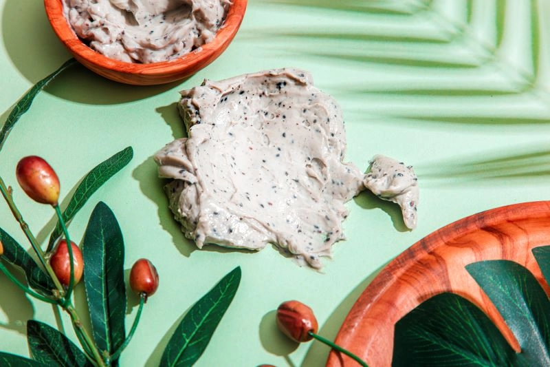 Masca pentru Corp Nature Spell Sweet Grape & Kiwi Seed Body Mask