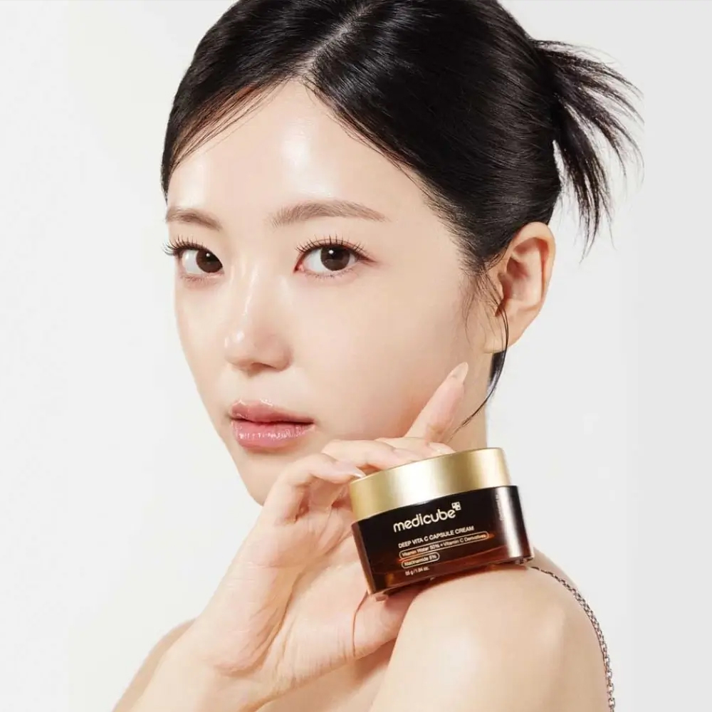 Crema cu Capsule Deep Vita C Capsule Cream Medicube