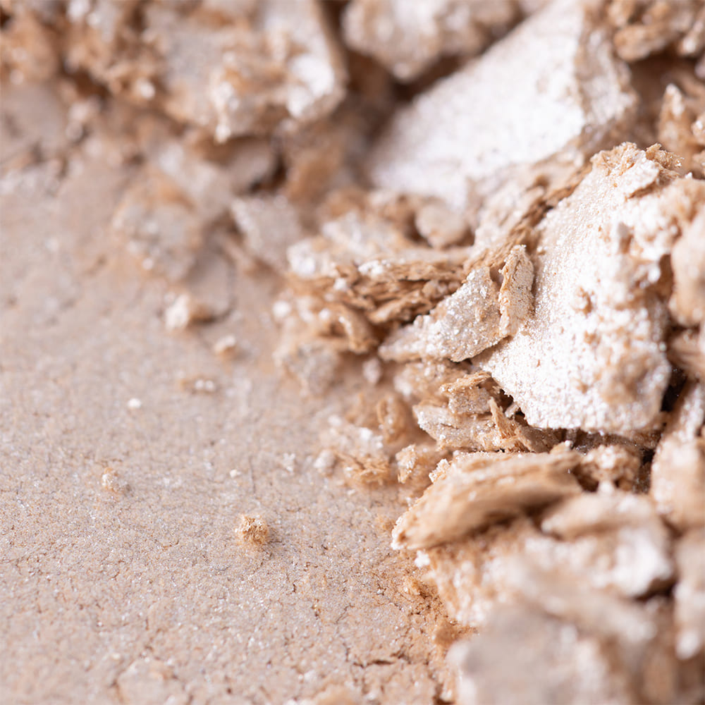 Iluminator pudrat OFRA x Madison Miller Highlighter Moondance