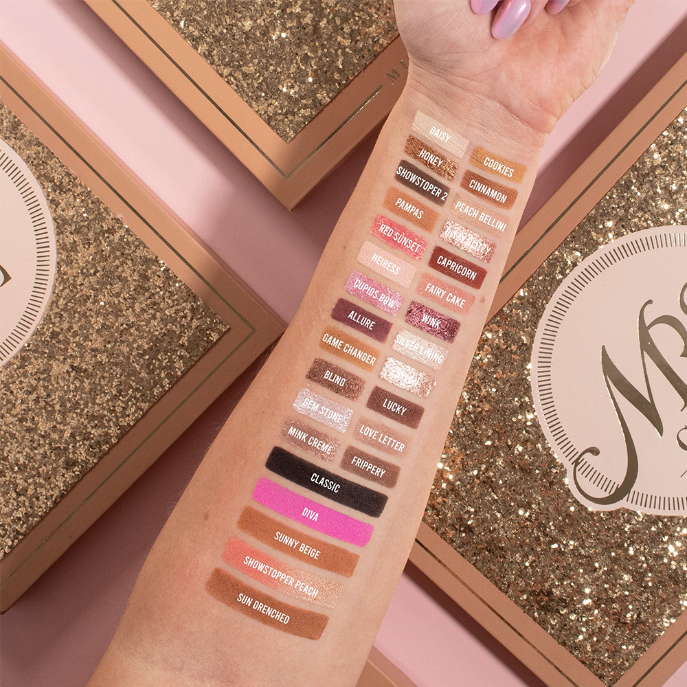 Paleta de Farduri Mrs Glam Showstopper II Palette