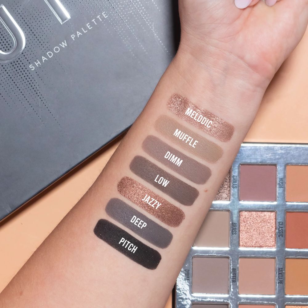 Paleta de Farduri BPerfect Muted Palette