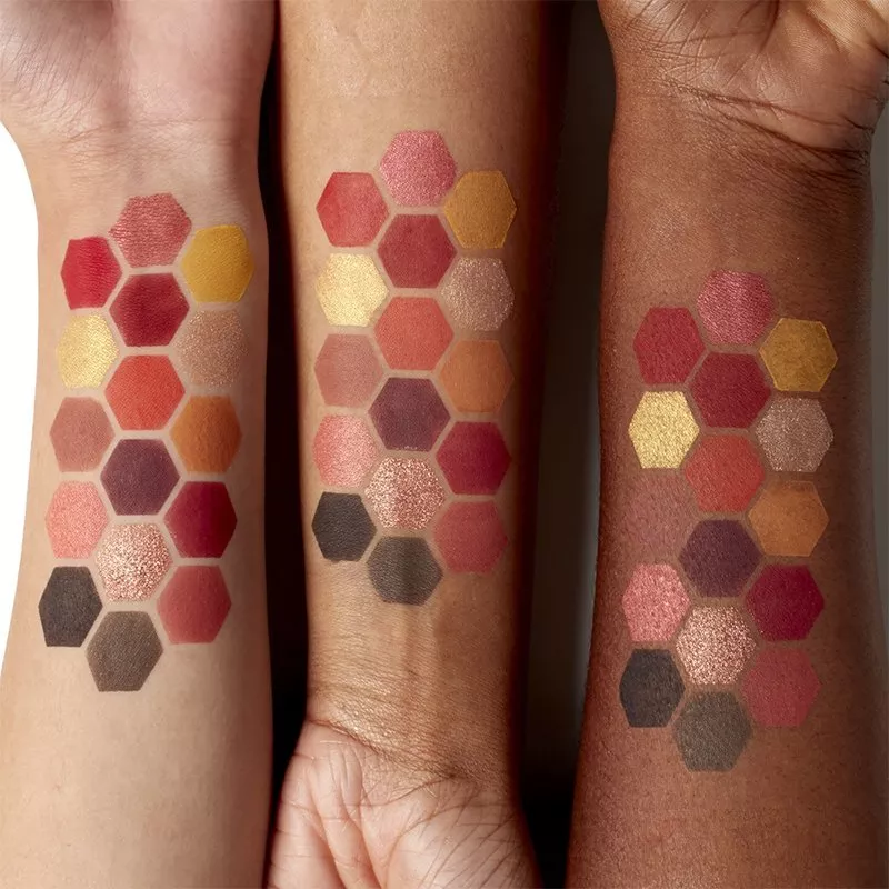 Paleta de farduri NYX Professional Makeup Ultimate Shadow Palette Phoenix