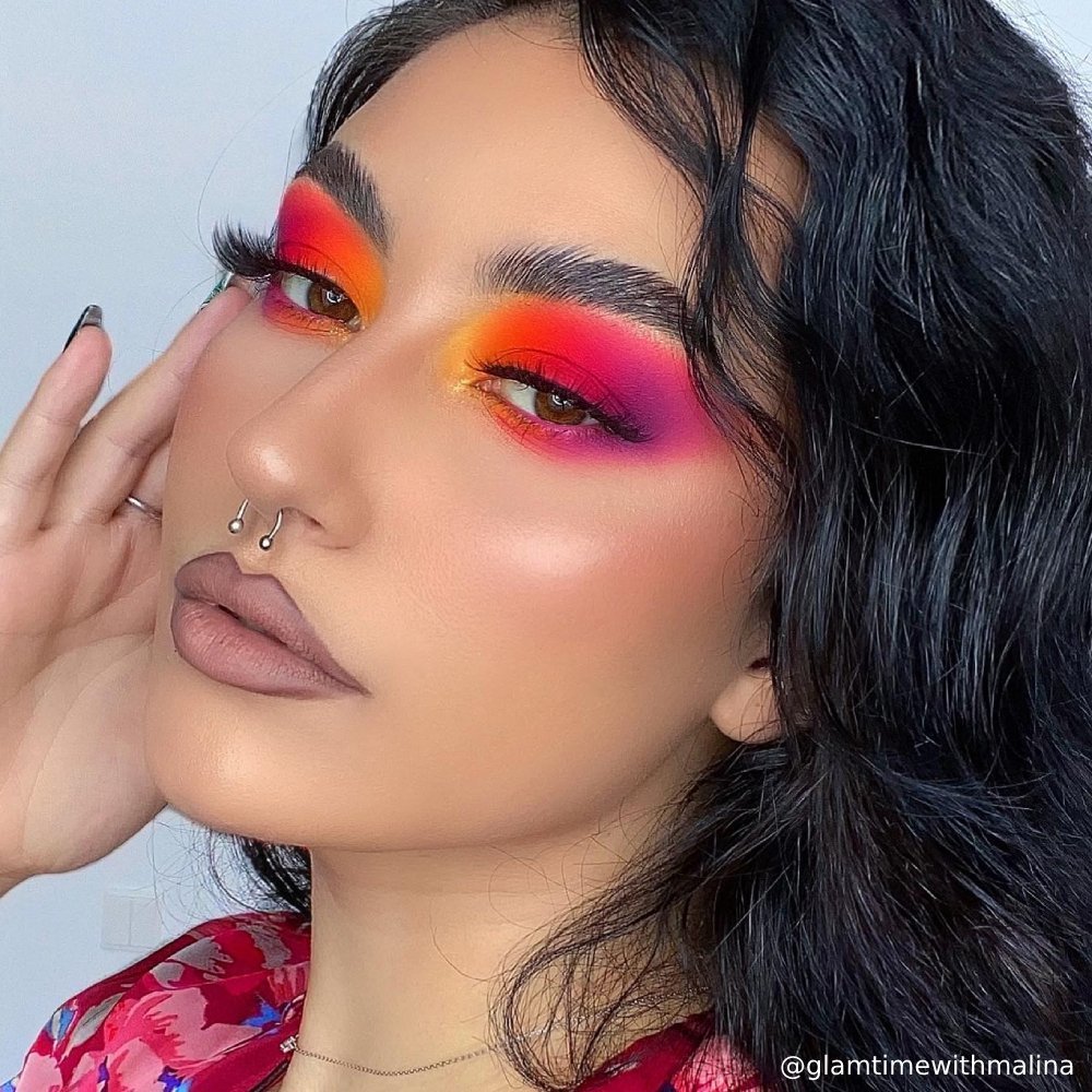 Paleta de Farduri BPerfect X Stacey Marie Carnival III Love Tahiti Palette