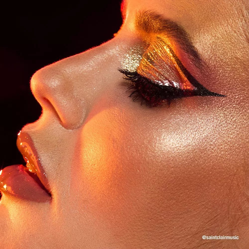 Paleta iluminatoare NYX Professional Makeup Love Lust Disco Highlight Palette