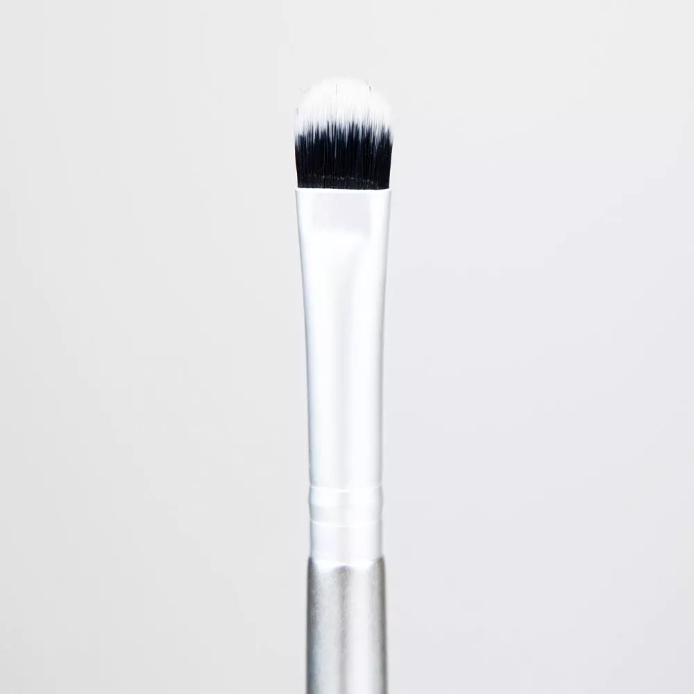 Pensula machiaj theBalm Flat Eyeshadow Brush
