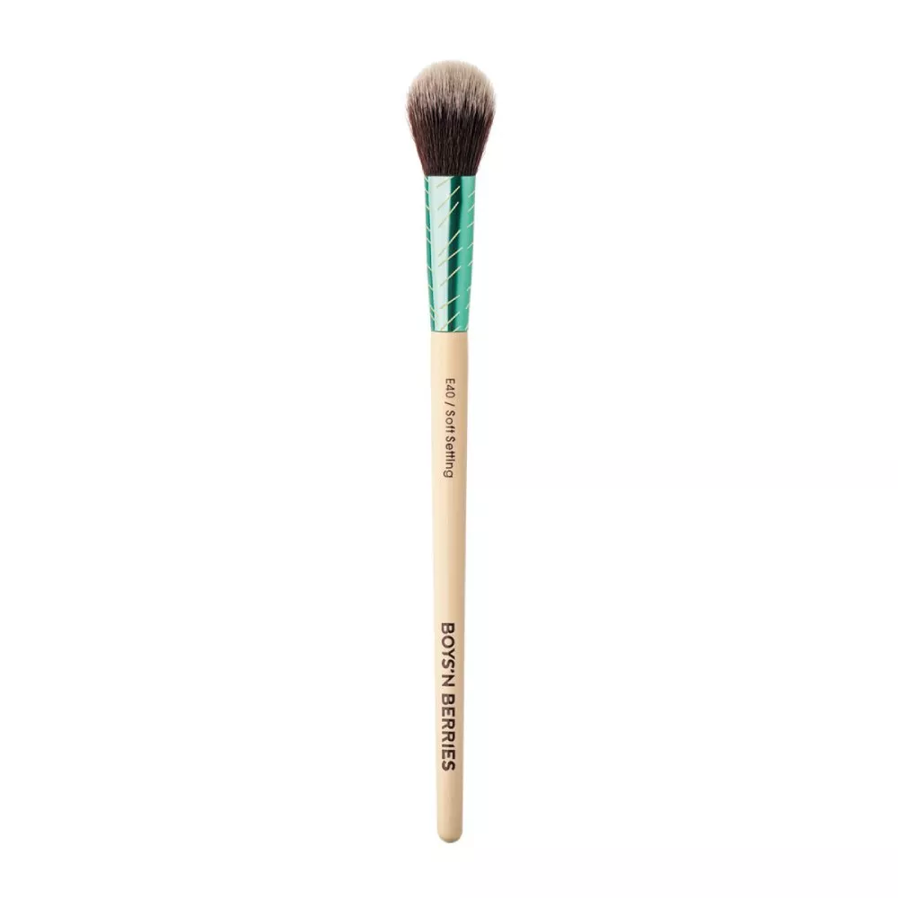 Pensula Profesionala Machiaj Boys`n Berries Evergreen Soft Setting