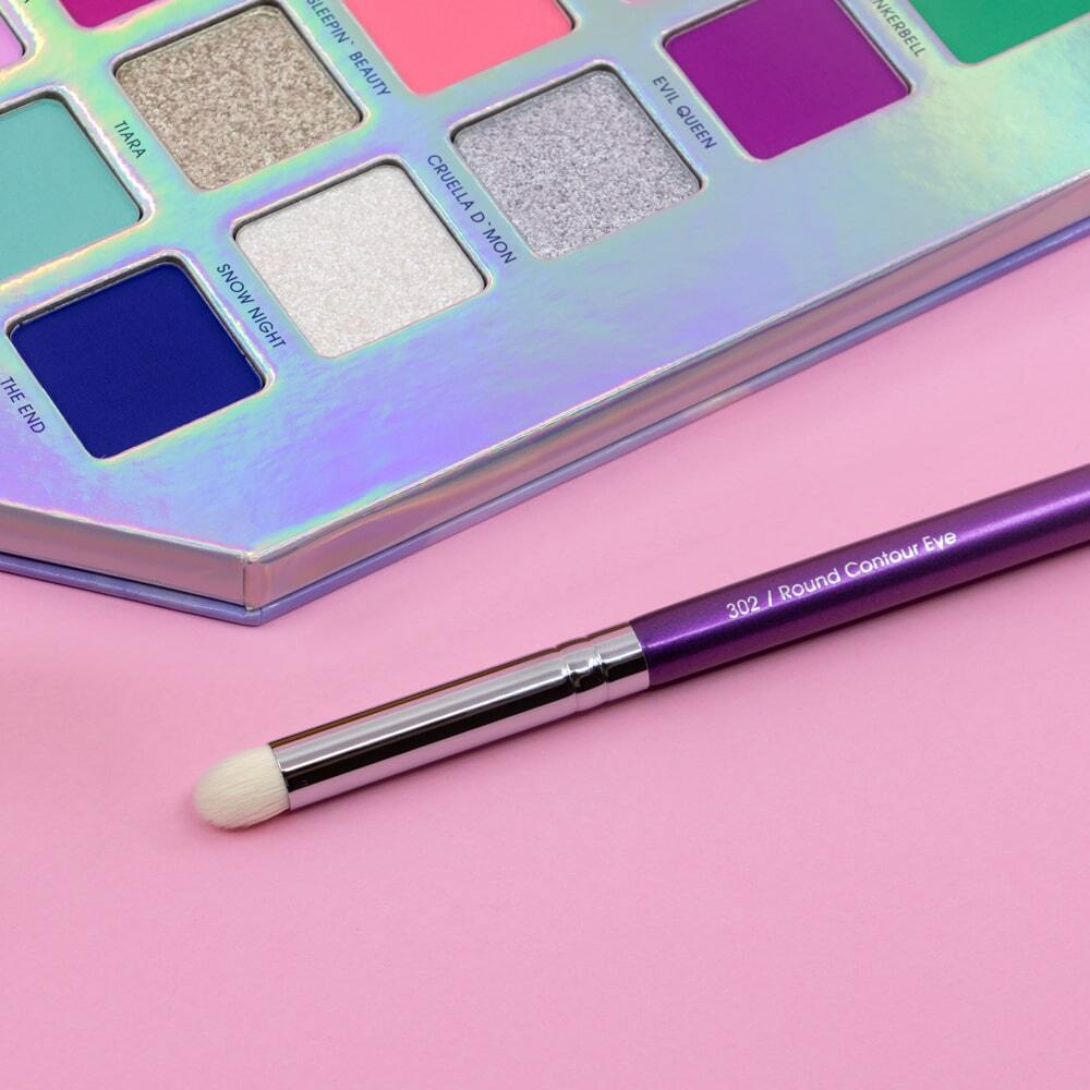 Pensula Profesionala Machiaj Boys`n Berries Round Contour Eye