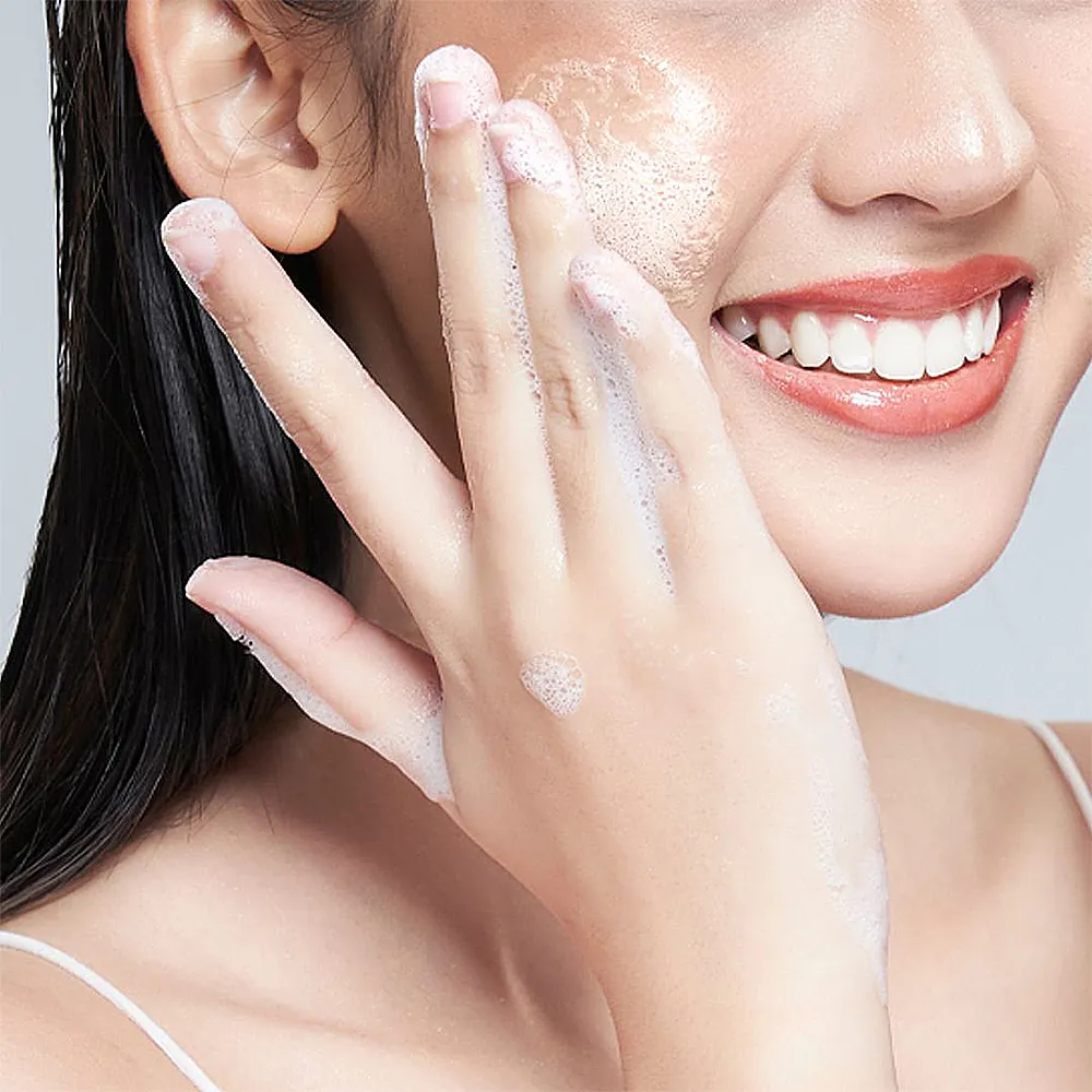 Spuma de curatare Pyunkang Yul Low pH Pore Deep Cleansing Foam