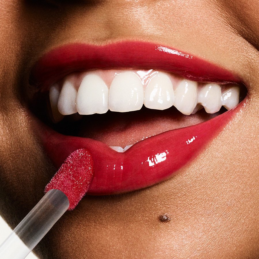 Revlon Super Lustrous Lip Gloss Fatal Apple