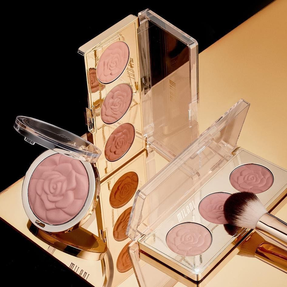 Paleta fard obraz Milani Rose Powder Blush Palette