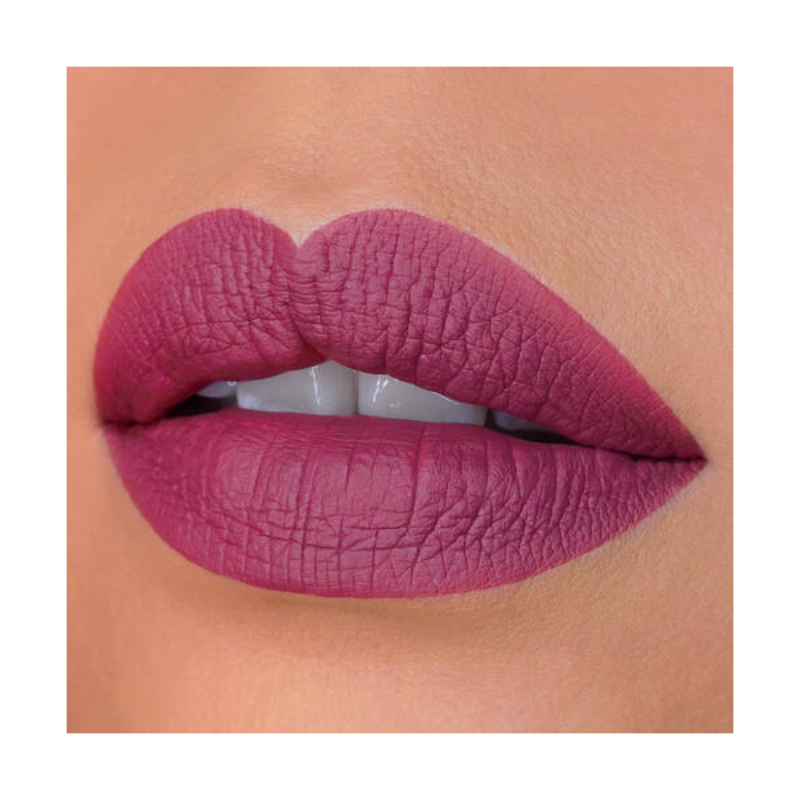 Ruj lichid mat NYX Professional Makeup Lip Lingerie XXL Bust Ed