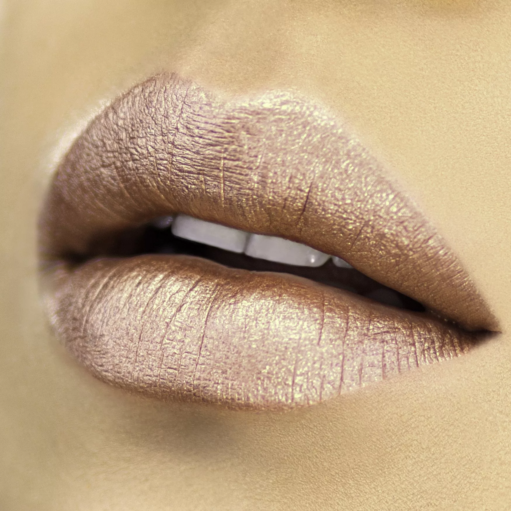 Ruj Lichid Milani Amore Metallic Lip Creme Chromatic Addict