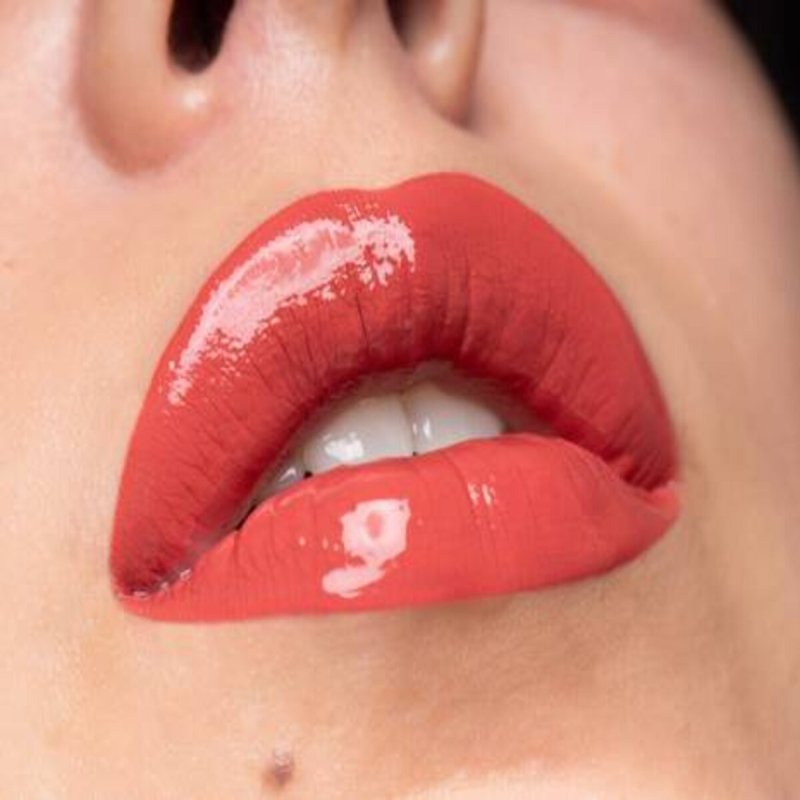 Ruj lichid Nyx Professional Makeup Shine Loud Pro Pigment Shine Life Goals